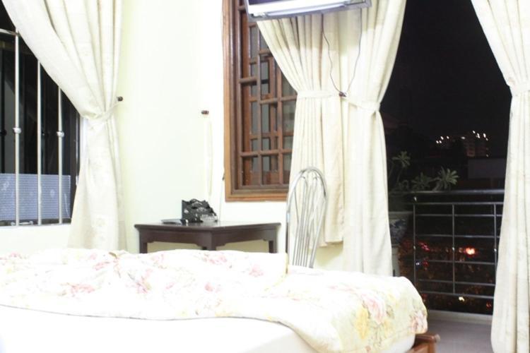 Phong Lan Guesthouse Hue Cameră foto