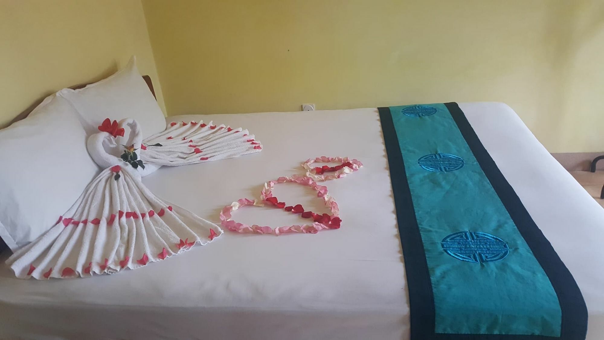 Phong Lan Guesthouse Hue Exterior foto